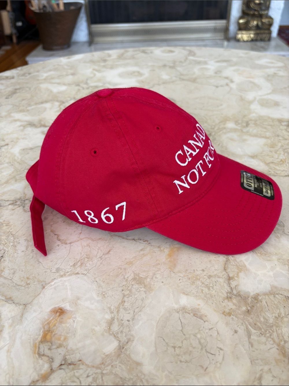 NWOT “Canada’s Not For Sale” Otto Dad Relaxed Fit Baseball Hat Red Adjustable - Picture 3 of 11